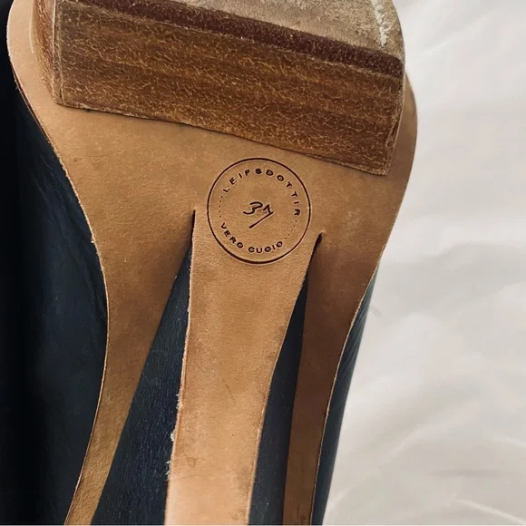 Anthropologie Black and Brown Mules - Picture 8 of 10